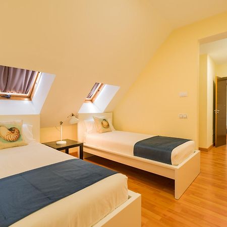 City Family Avatar Duplex Near The Beach Las Palmas de Gran Canaria Bagian luar foto