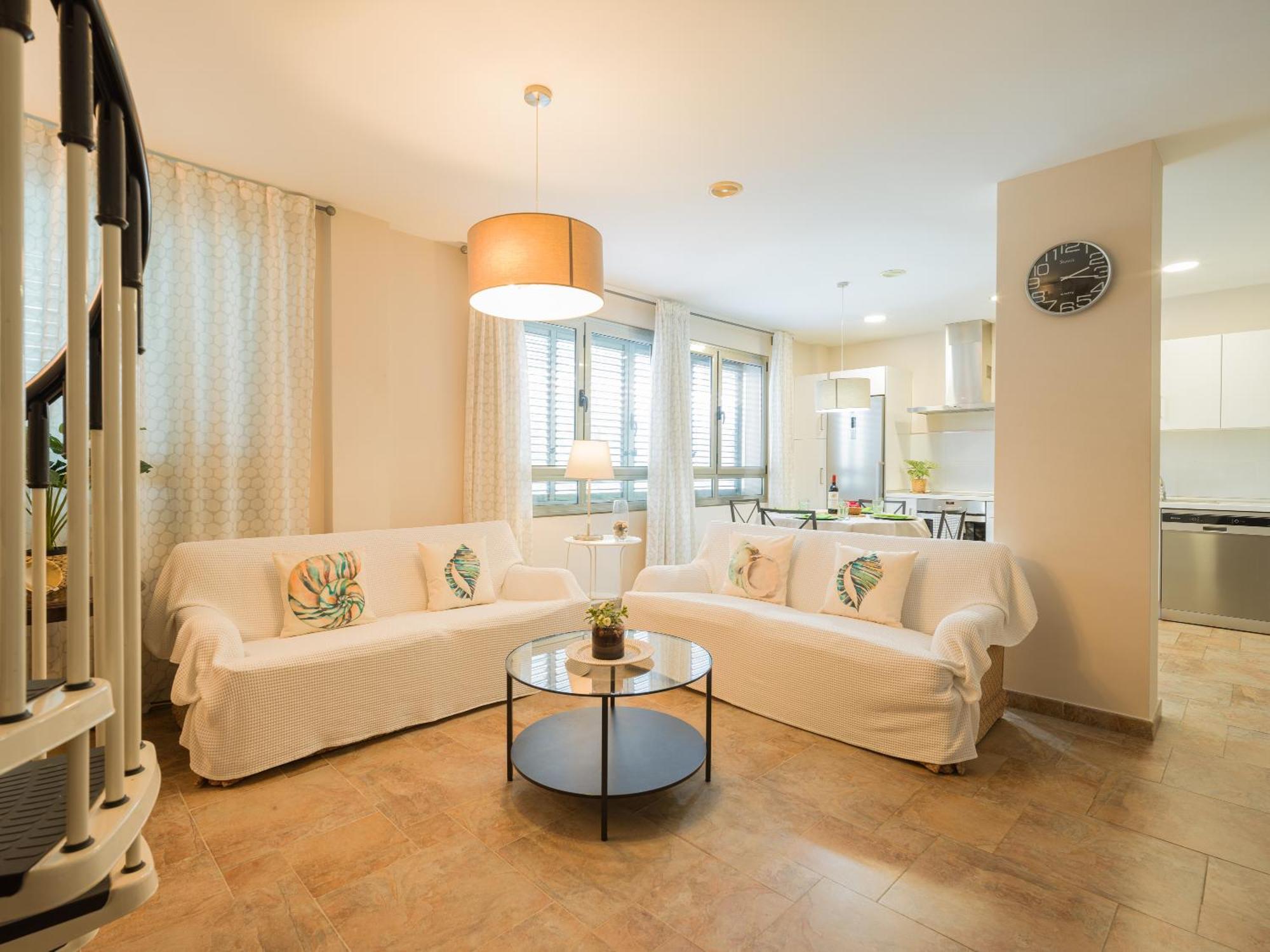 City Family Avatar Duplex Near The Beach Las Palmas de Gran Canaria Bagian luar foto